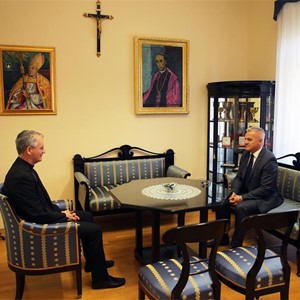 Nadbiskup Kutleša susreo se s državnim tajnikom Milasom